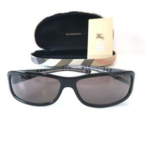 Burberry  8439/S Unisex Black Sunglasses Case